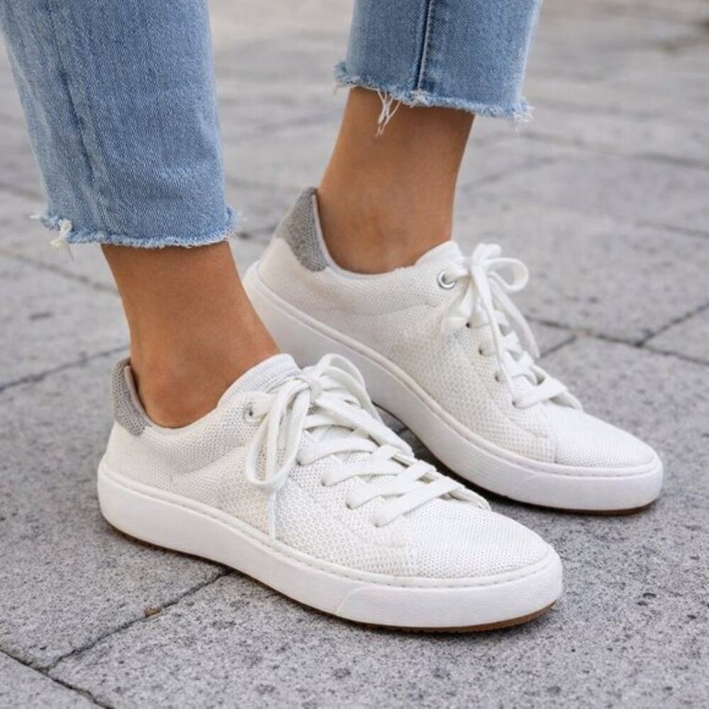 Sofft Waylyn White Sneakers Cozy Eco-friendly Mesh Lightweight Womens Size 7.5